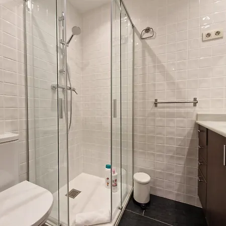 Céntrico Con Encantador Mirador By Aloha